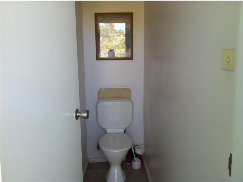 61 Orange Street, Parkes NSW 2870