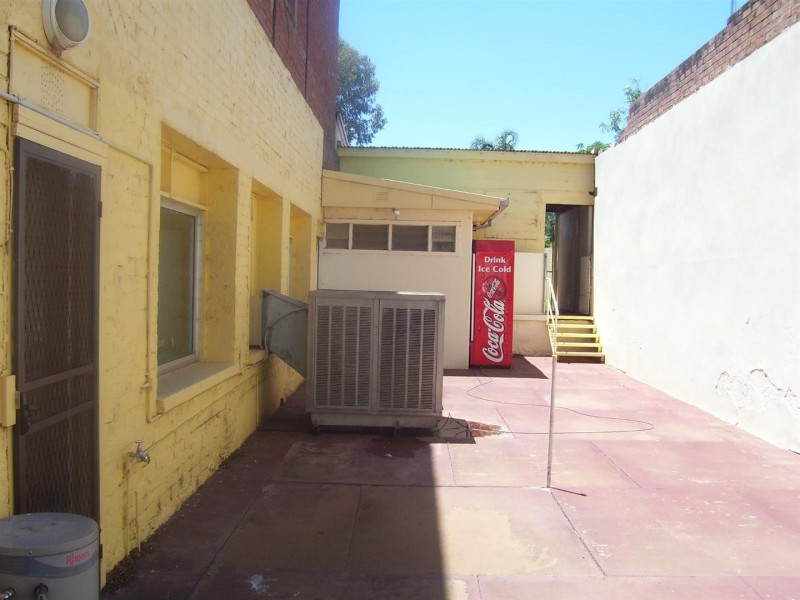 99-101 Caswell Street, Peak Hill NSW 2869