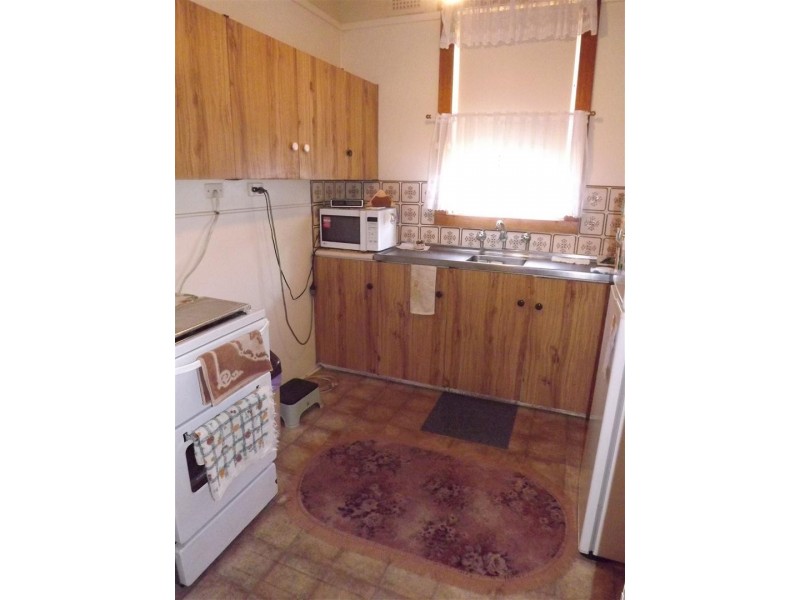 40 and 40A Close Street, Parkes NSW 2870