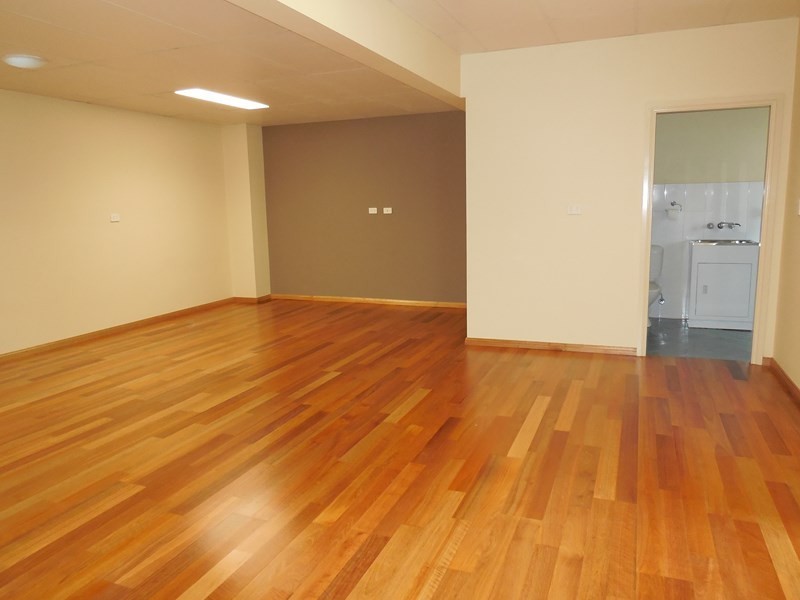 9 Lawler Street, Forbes NSW 2871