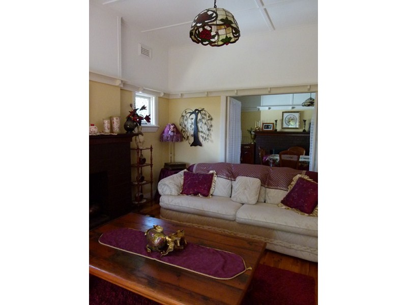 23 Clement Street, Forbes NSW 2871