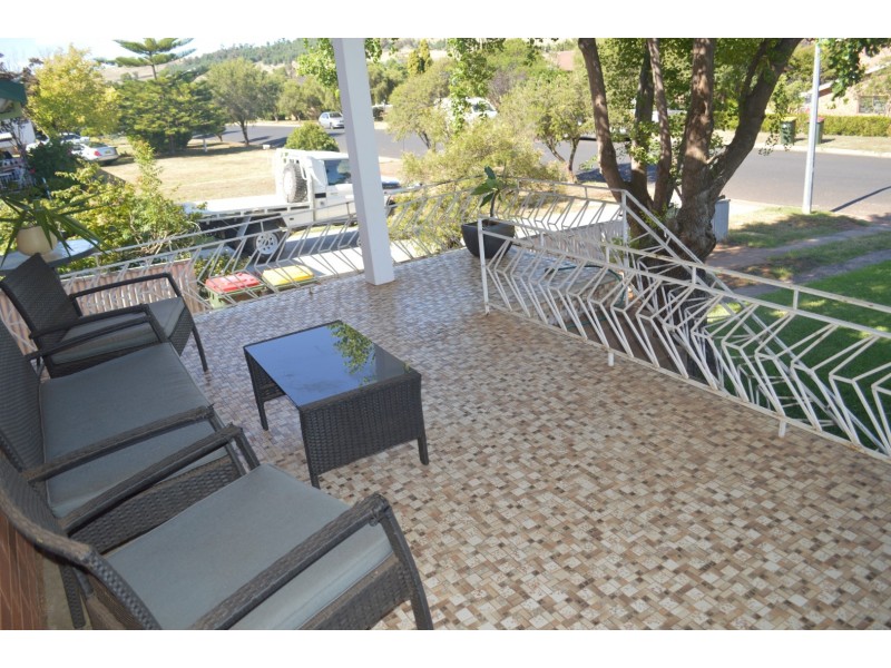 26 Moor Street, Parkes NSW 2870