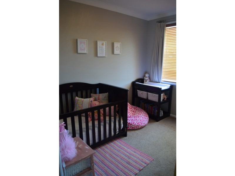 26 Moor Street, Parkes NSW 2870