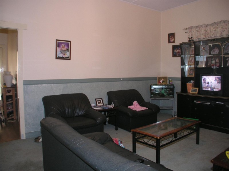 106 Clarinda Street, Parkes NSW 2870