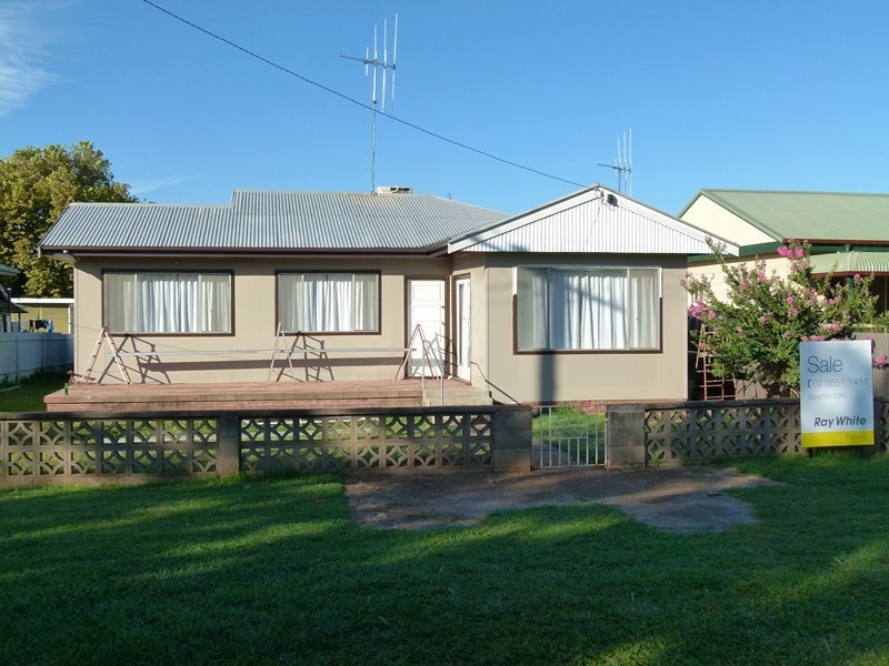 5 Bogan Gate Road, Forbes NSW 2871