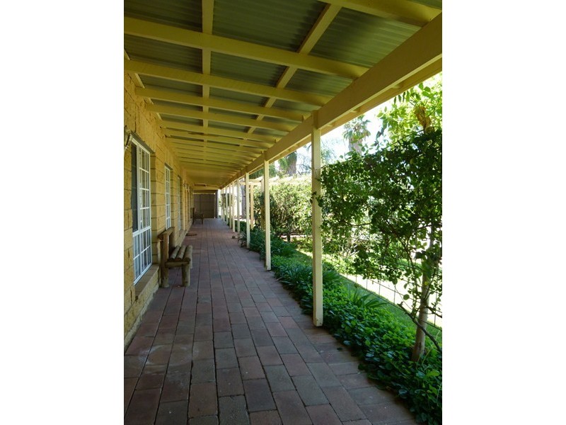 36-38 Bedgerebong Road, Forbes NSW 2871