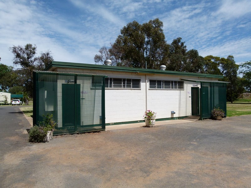1 Cnr Newell Highway and River Rd, Forbes NSW 2871