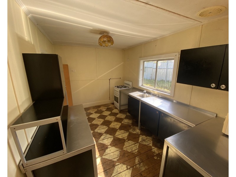 153 Bathurst Street, Condobolin NSW 2877