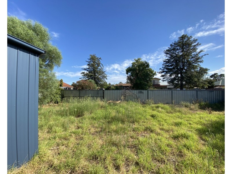 153 Bathurst Street, Condobolin NSW 2877