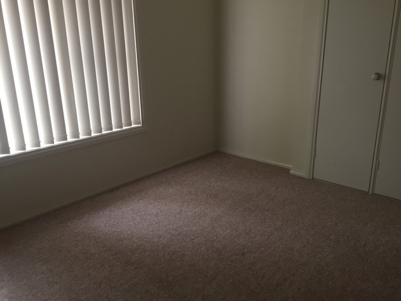 9 Orange Street, Parkes NSW 2870