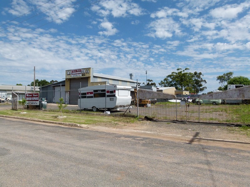 9-11 Lynette Street, Forbes NSW 2871