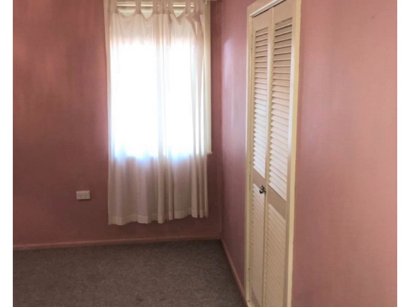 16 Gallop Avenue, Parkes NSW 2870