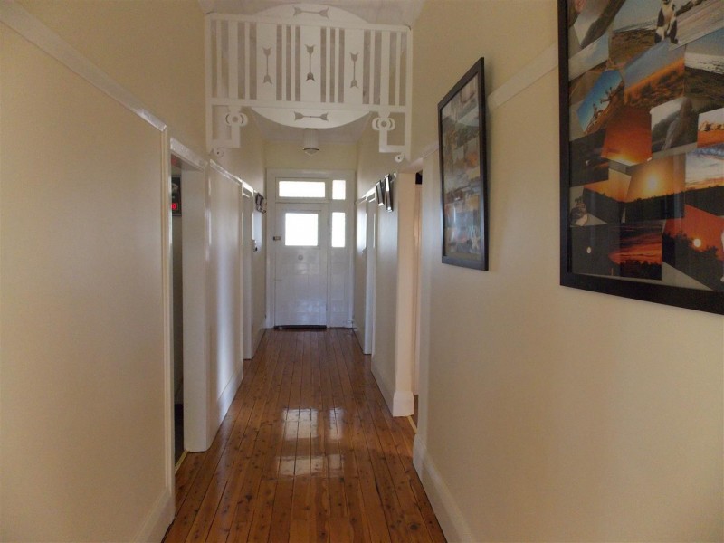 32 Elizabeth Street, Parkes NSW 2870