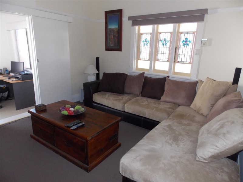 32 Elizabeth Street, Parkes NSW 2870