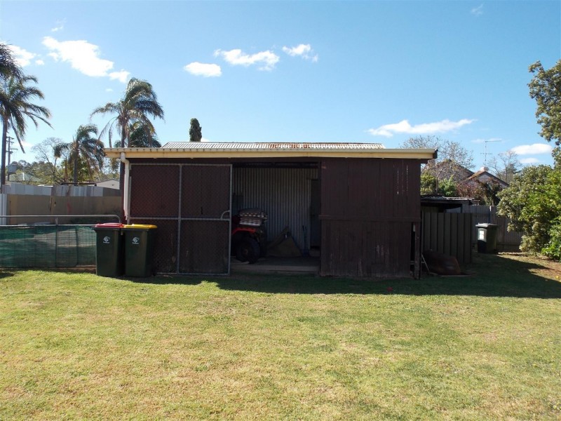 32 Elizabeth Street, Parkes NSW 2870