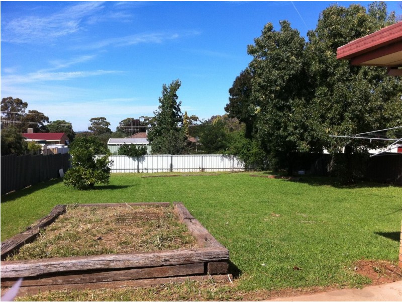 2 Lotus Place, Parkes NSW 2870