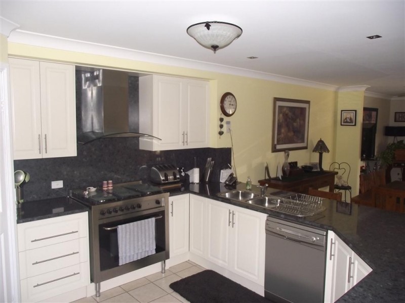 20 Glenburnie Close, Parkes NSW 2870