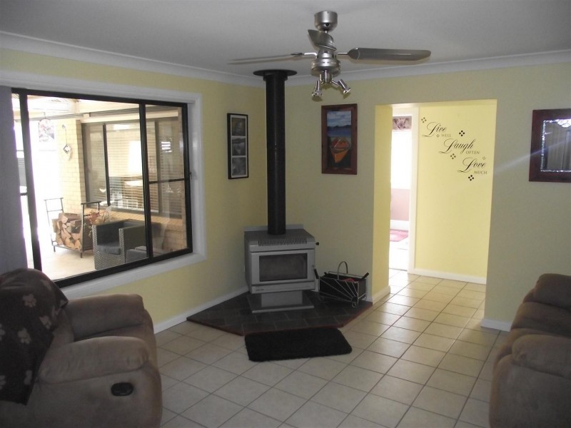 20 Glenburnie Close, Parkes NSW 2870