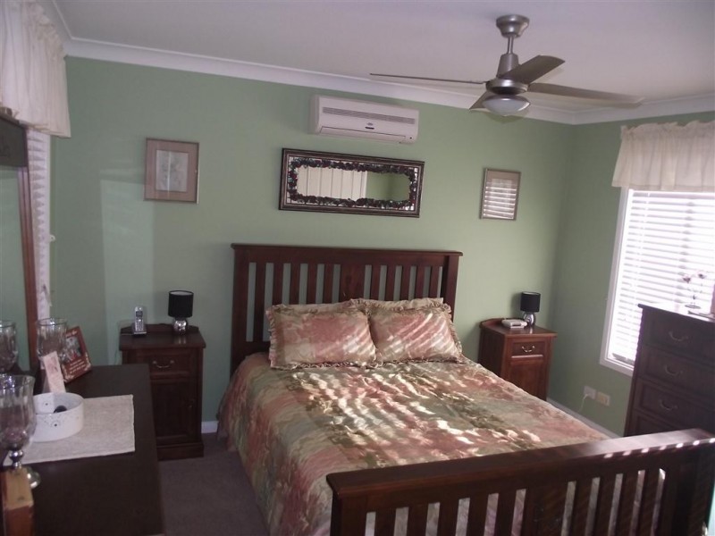 20 Glenburnie Close, Parkes NSW 2870