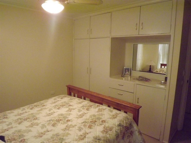 49 Barton Street, Parkes NSW 2870