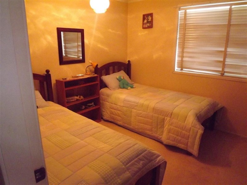 49 Barton Street, Parkes NSW 2870