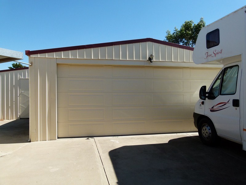 8-10 Palmer Cres., Forbes NSW 2871