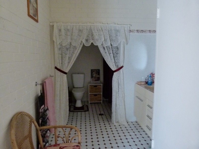 8-10 Palmer Cres., Forbes NSW 2871