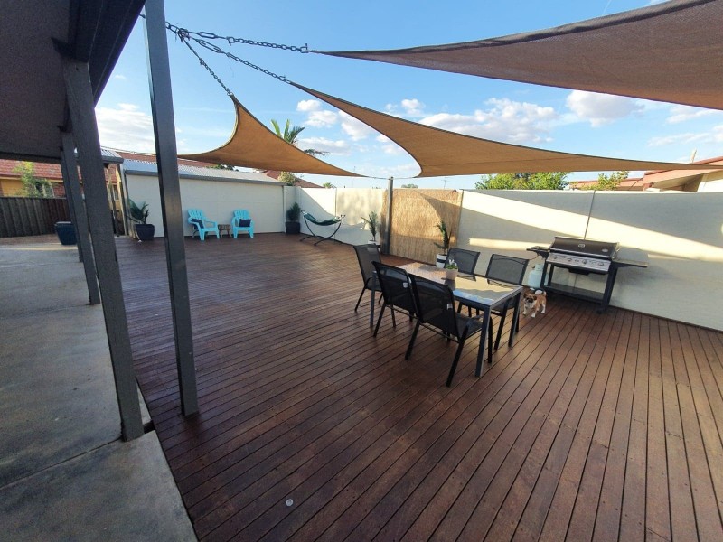 2 Friendship Place, Parkes NSW 2870