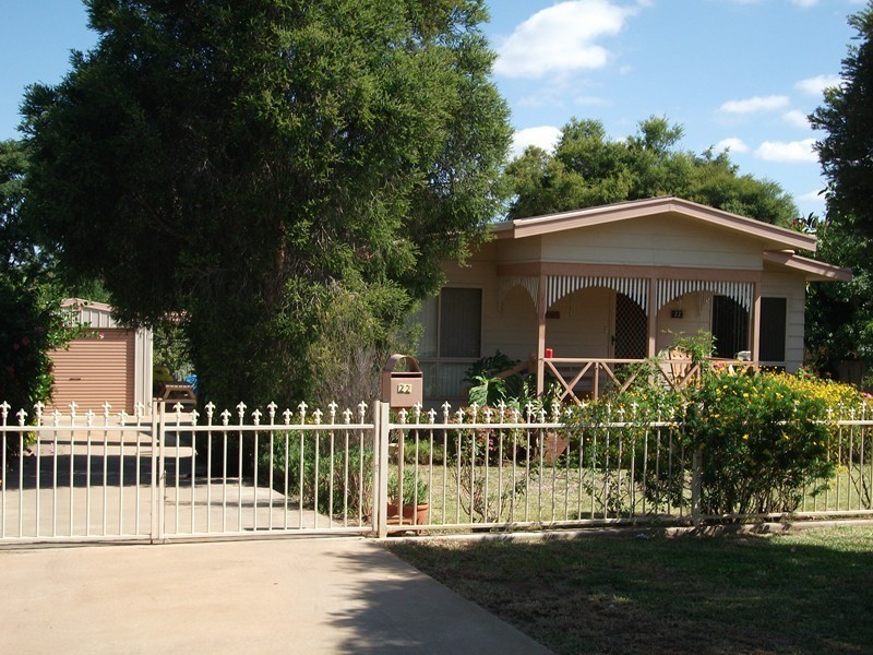 22 High Street, Condobolin NSW 2877