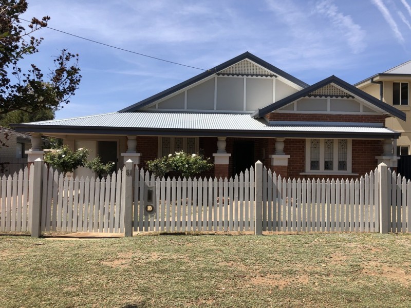 51 Church Street, Parkes NSW 2870