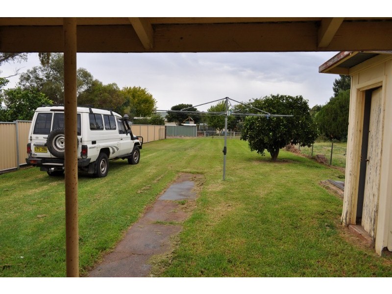 32 Nanima Street, Eugowra NSW 2806