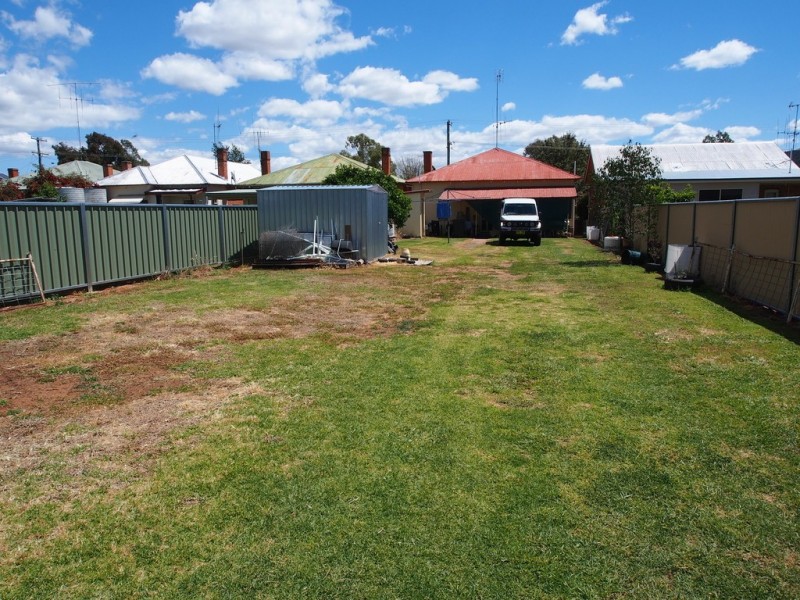 32 Nanima Street, Eugowra NSW 2806