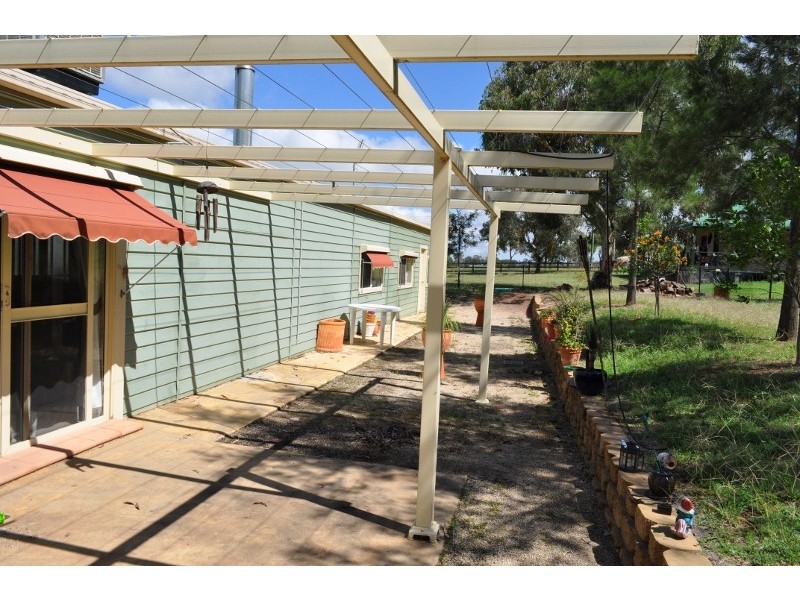 2 Forbes Road, Eugowra NSW 2806