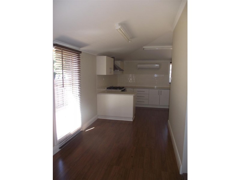 51 Church Street, Parkes NSW 2870