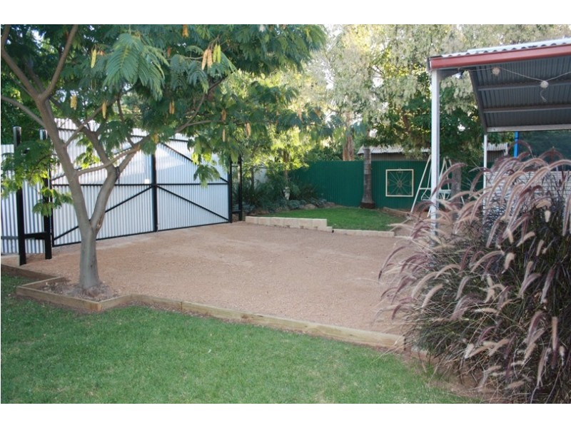 65 Flint Street, Forbes NSW 2871