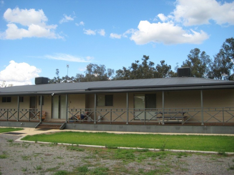 48 OFFICERS PARADE, Condobolin NSW 2877