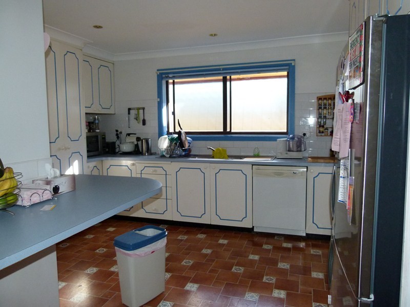 13 Wyndham Ave., Forbes NSW 2871