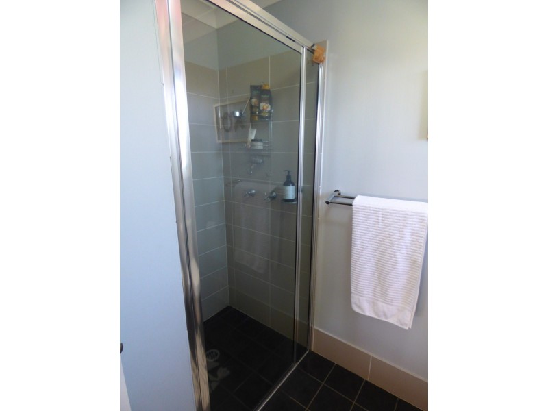 5 Mossgiel Close, Parkes NSW 2870