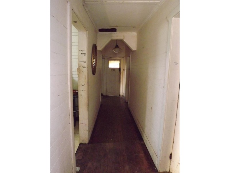 22 Webb Street, Parkes NSW 2870