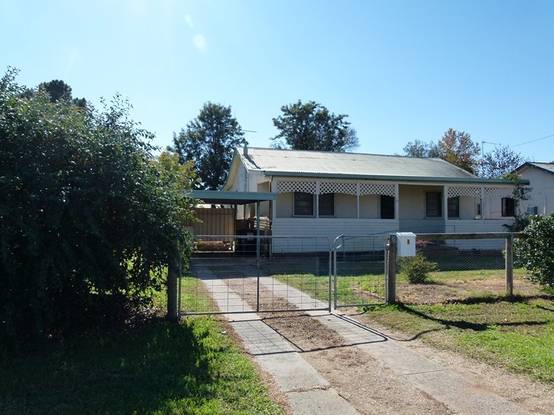 4 Quarry Road, Forbes NSW 2871