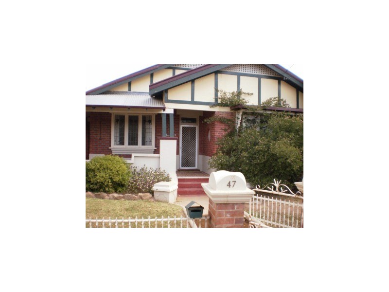 47 Dalton Street, Parkes NSW 2870
