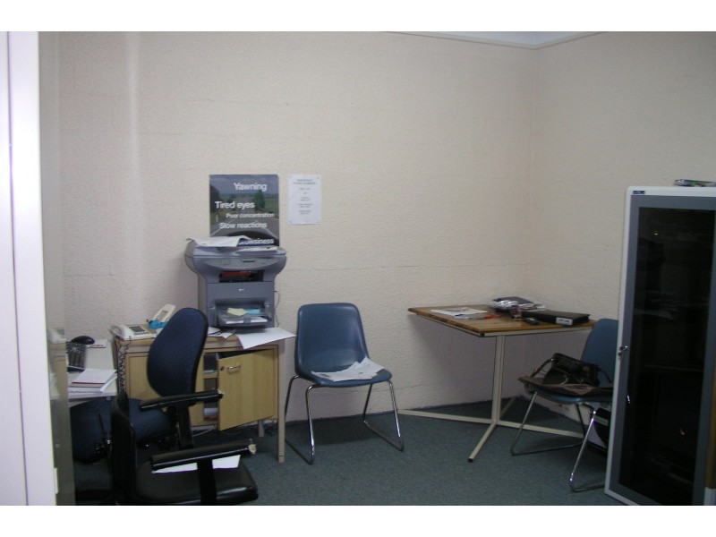 1-4 / 265 Clarinda St, Parkes NSW 2870