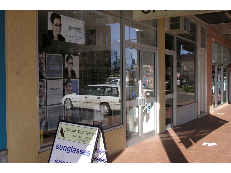 1-4 / 265 Clarinda St, Parkes NSW 2870