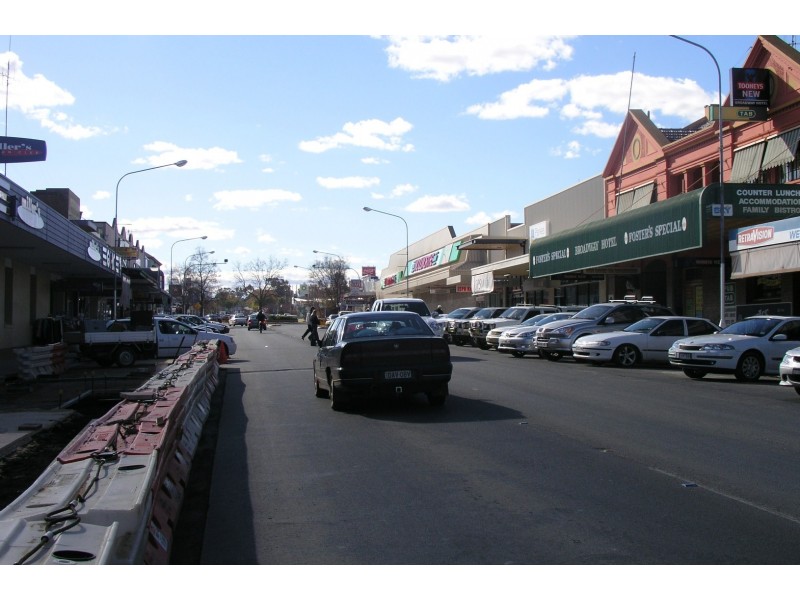 1-4 / 265 Clarinda St, Parkes NSW 2870