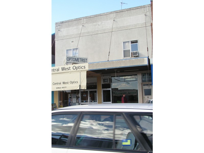 1-4 / 265 Clarinda St, Parkes NSW 2870