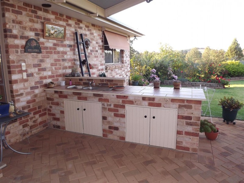 29 Glenburnie Close, Parkes NSW 2870