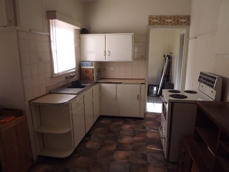 36 Victoria Street, Parkes NSW 2870