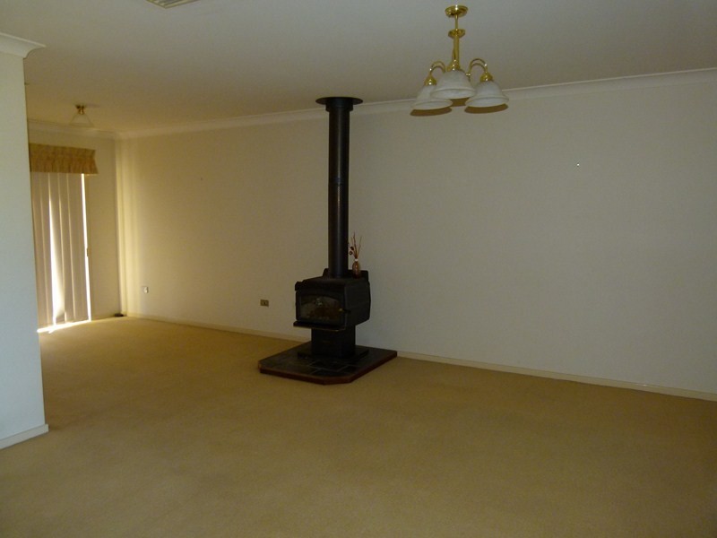 20 Jacaranda Street, Forbes NSW 2871