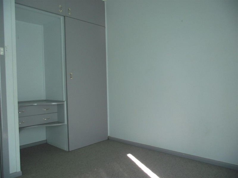 34 Molong Road, Parkes NSW 2870