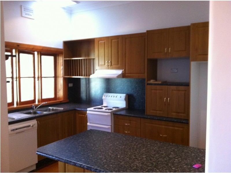 13 Mitchell Street, Parkes NSW 2870